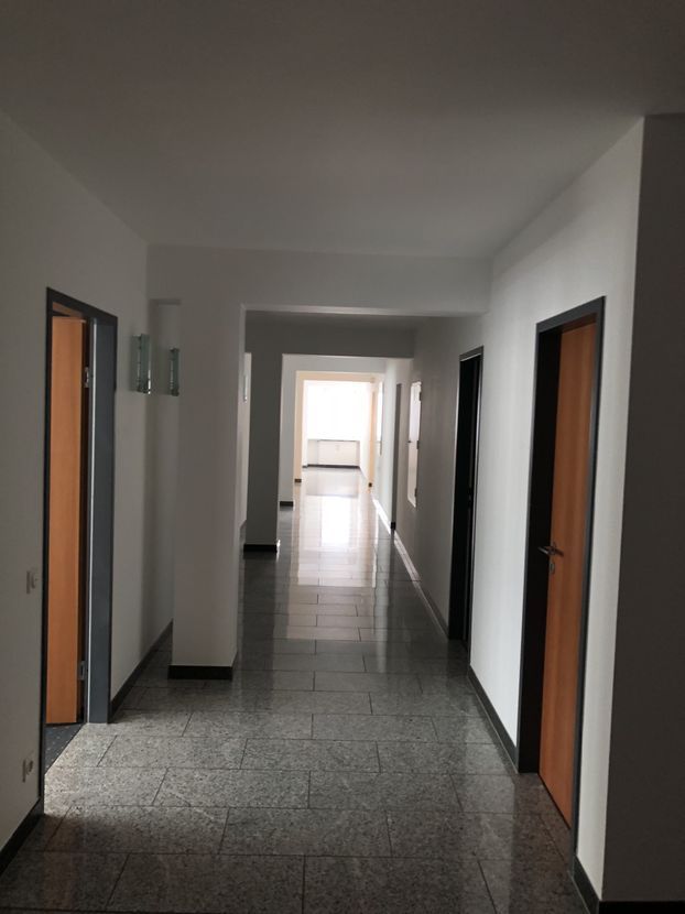 Bürohaus im Bahnhofsviertel