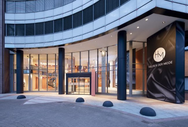 Moderne Büro- und Showroomflächen - Flexible Nutzungsmöglichkeiten und kurze Laufzeit
