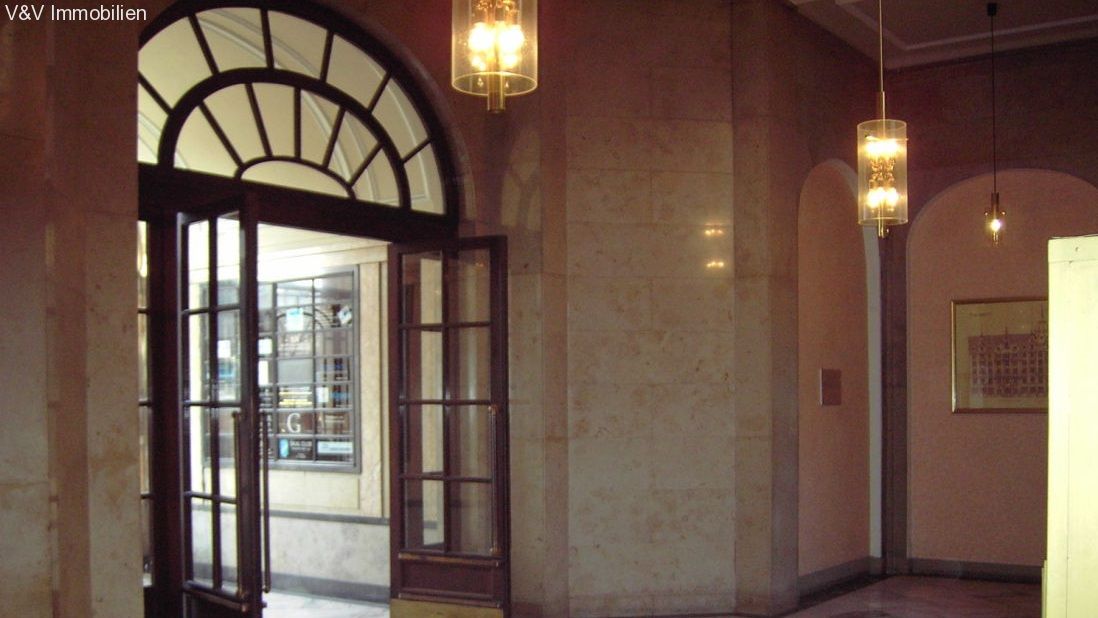 Repräsentativer Altbau direkt am Hauptbahnhof