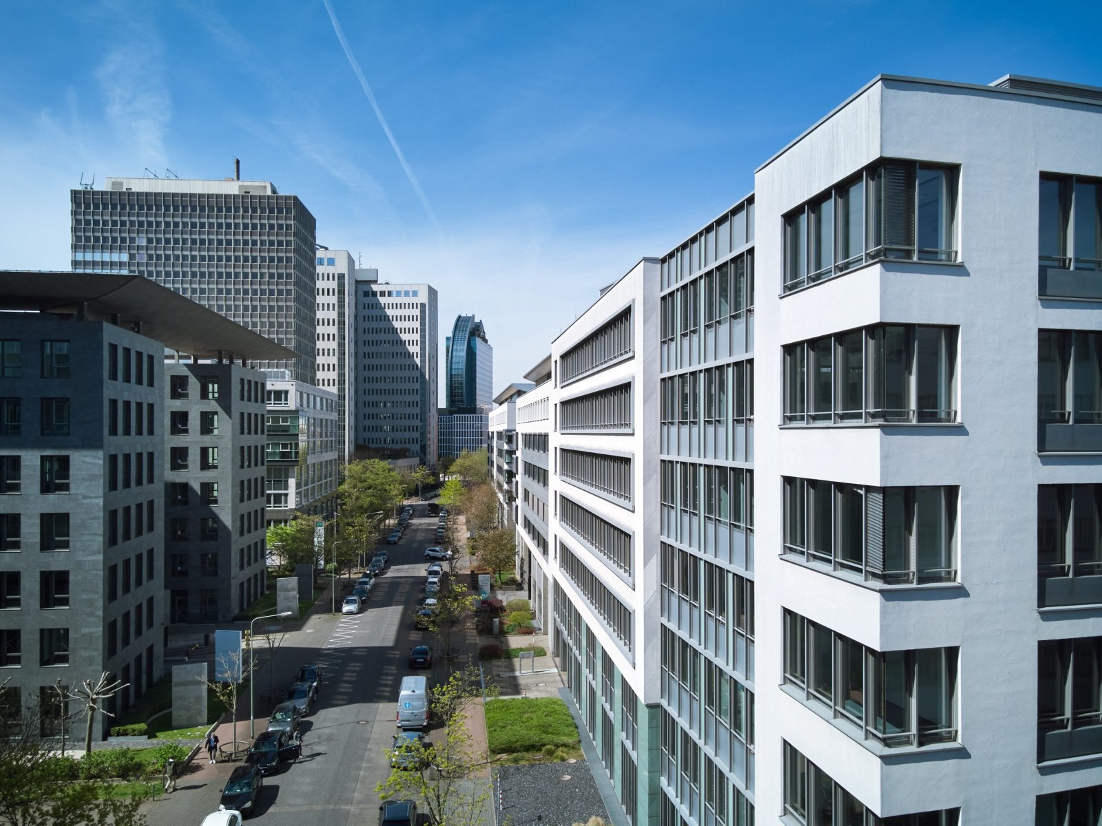 Modernisiertes Bürogebäude in der City West