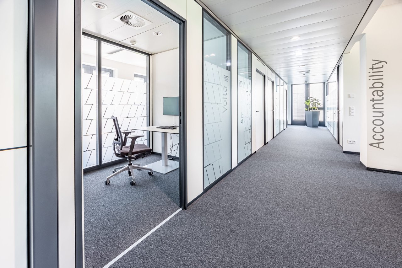 Lindbergh parkside office - Gateway Gardens