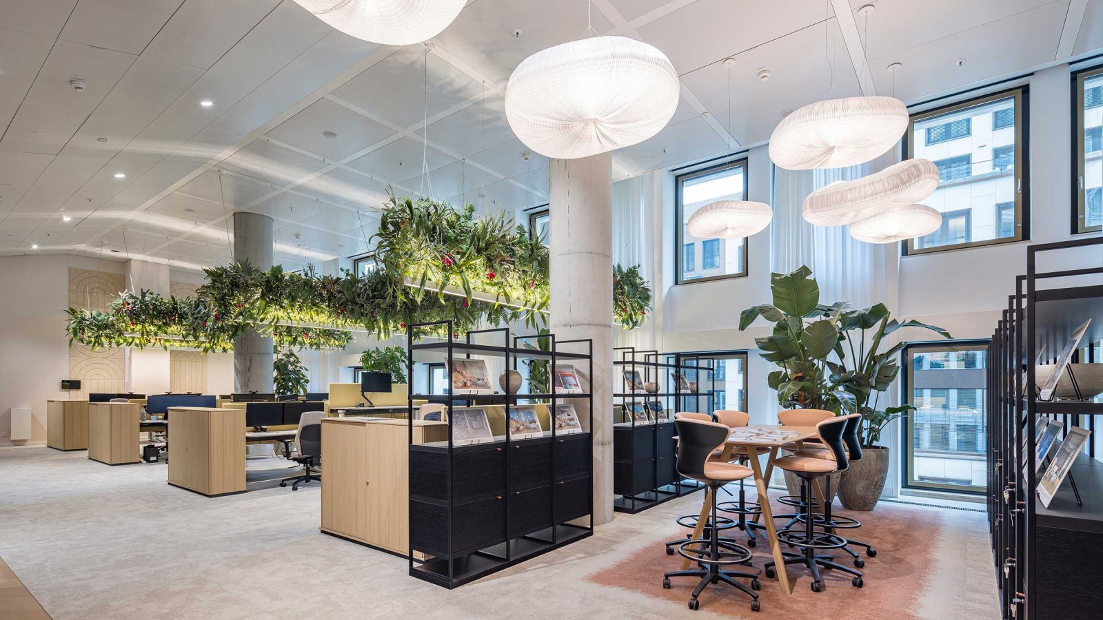 Exklusive Büroflächen im spektakulären Hochhausquartier