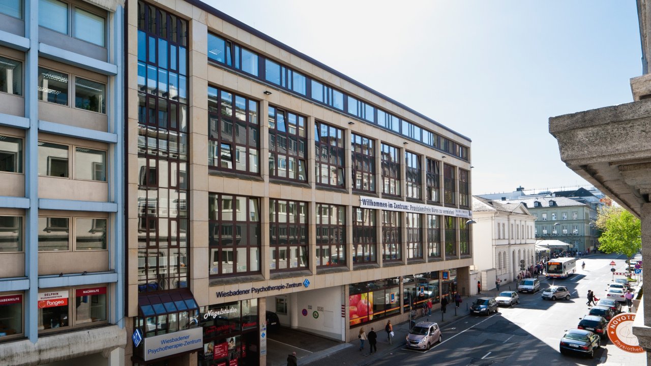 Büro- und Praxisflächen in unmittelbarer Nähe zum Luisenforum