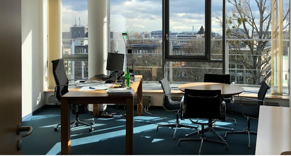 Modernes Bürohaus im Zentrum von Bad Homburg