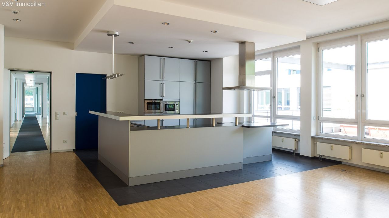 Modernes Bürofläche in idyllischer Lage - Große Dachterrasse