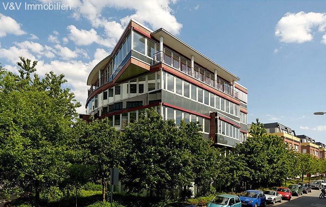 Flexible Büro- und Praxisflächen zu attraktiven Konditionen