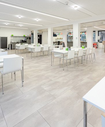 Modernisiertes Bürogebäude im Süden Frankfurts
