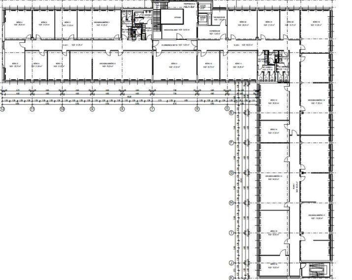 Modernes Bürohaus mit repräsentativen Außenflächen