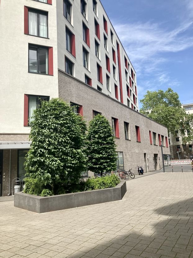Modernes Büro- und Geschäftshaus im Umfeld der EZB - Ausbau nach Mieterwunsch