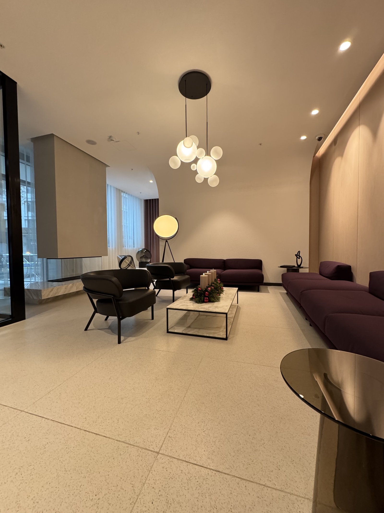 Luxuriöse, vollmöblierte 3-Zimmer-Wohnung mit 102 m² Wohnfläche zu verkaufen