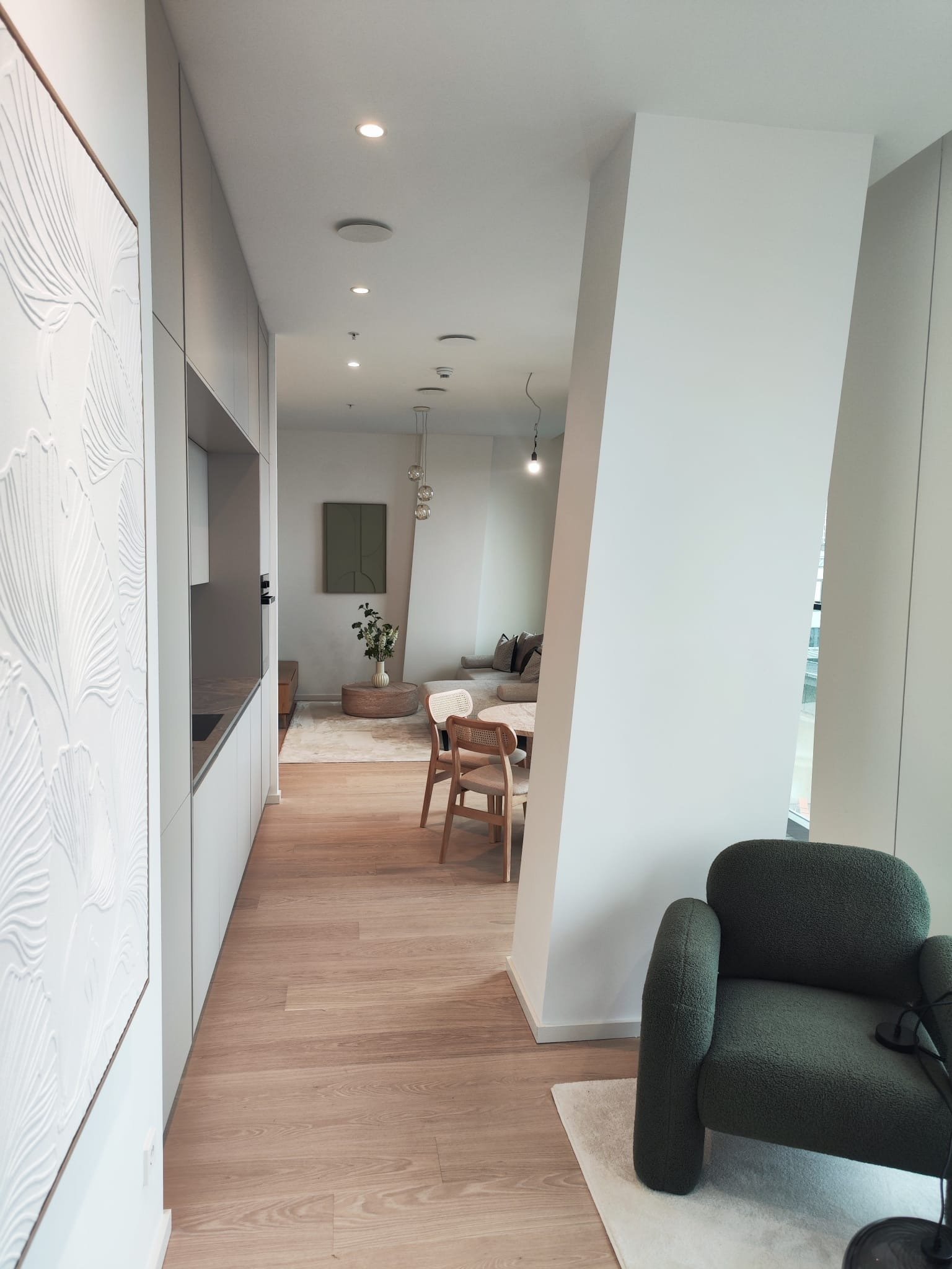 Luxuriöse, vollmöblierte 2-Zimmer-Wohnung zu verkaufen
