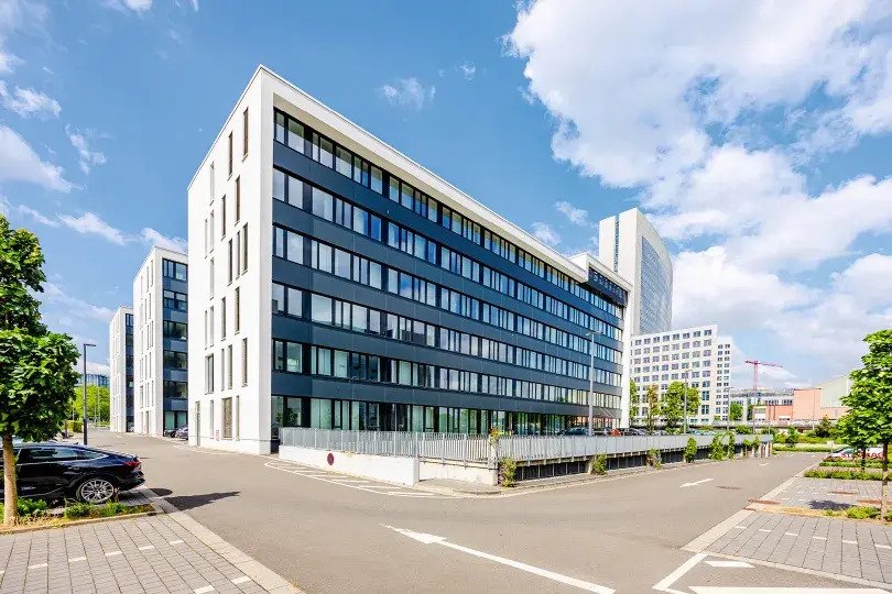 Moderne Büroflächen in Frankfurt-Sossenheim – flexibel, repräsentativ & verkehrsgünstig