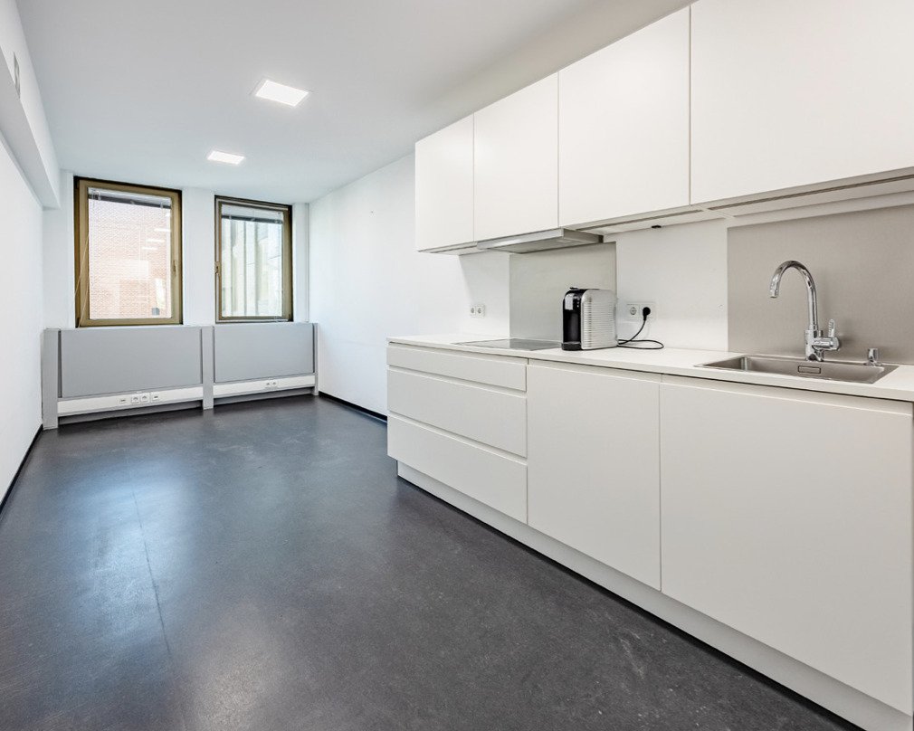 Ausbau nach Mieterwunsch - Funktionale Büroflächen im Bahnhofsviertel