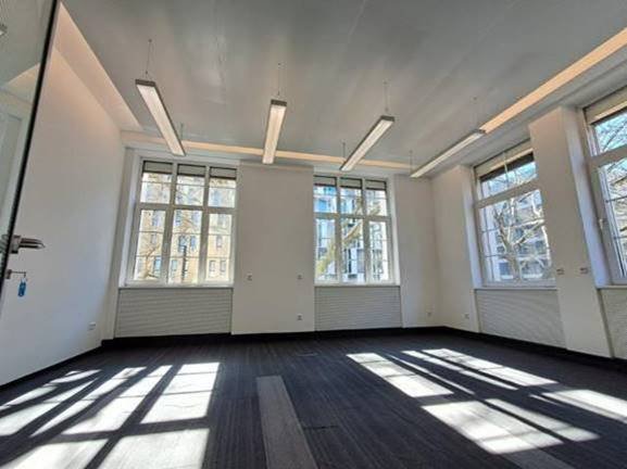 Gepflegter Altbau auf der Hanauer Landstraße