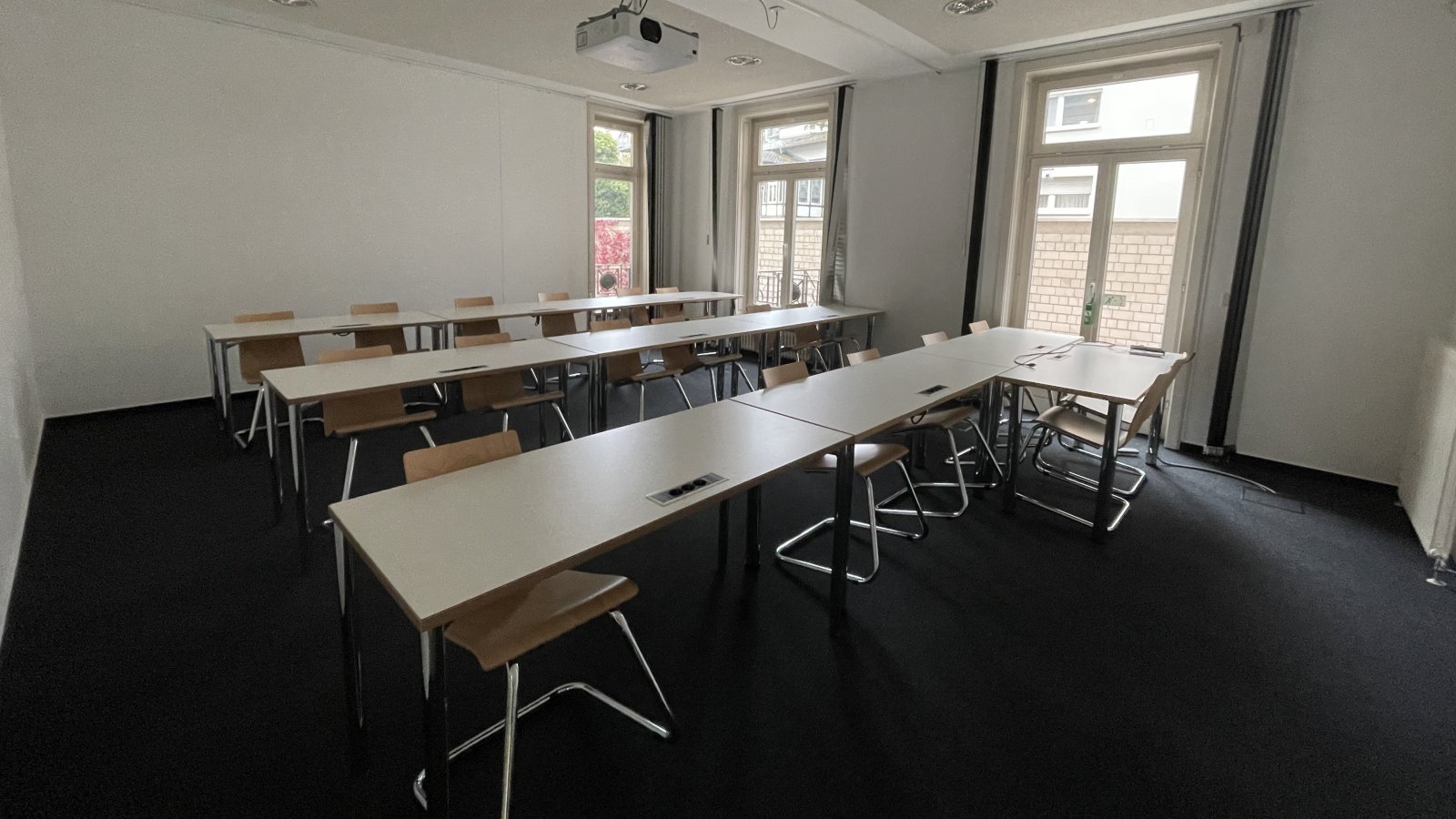 Moderne Schulungsflächen in verkehrsgünstiger Lage