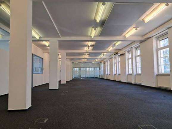 Gepflegter Altbau auf der Hanauer Landstraße