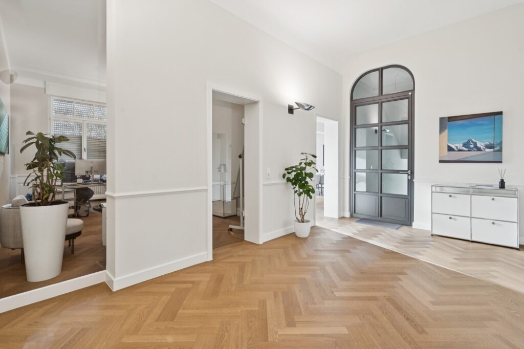 Repräsentative Bürofläche im revitalisierten Altbau