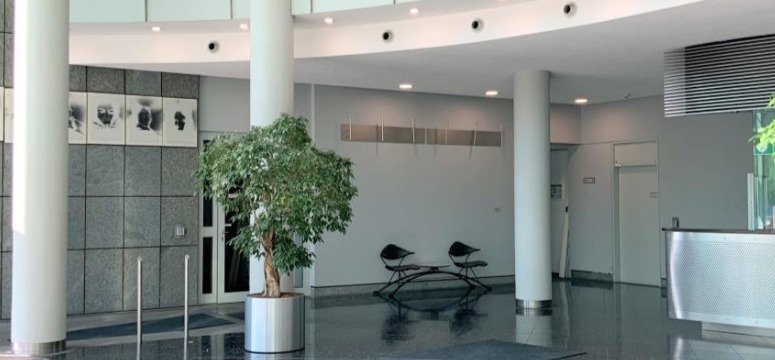 Bis zu 6.000 m² moderne Büroflächen | teilbar | 24/7 Empfang | Top-Anbindung 
