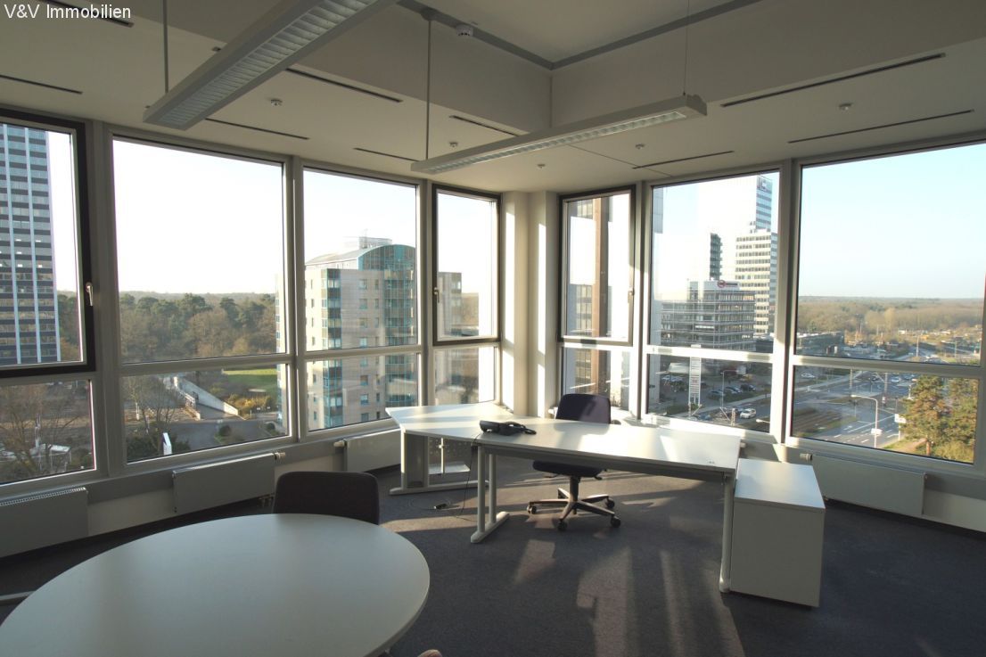 Großzügige Bürofläche im Campus Carrée Niederrad