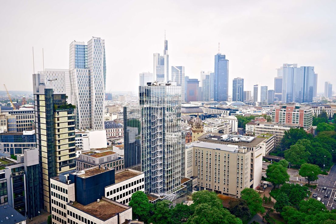 Ihr neuer Firmensitz mit spektakulärem Skylineblick
