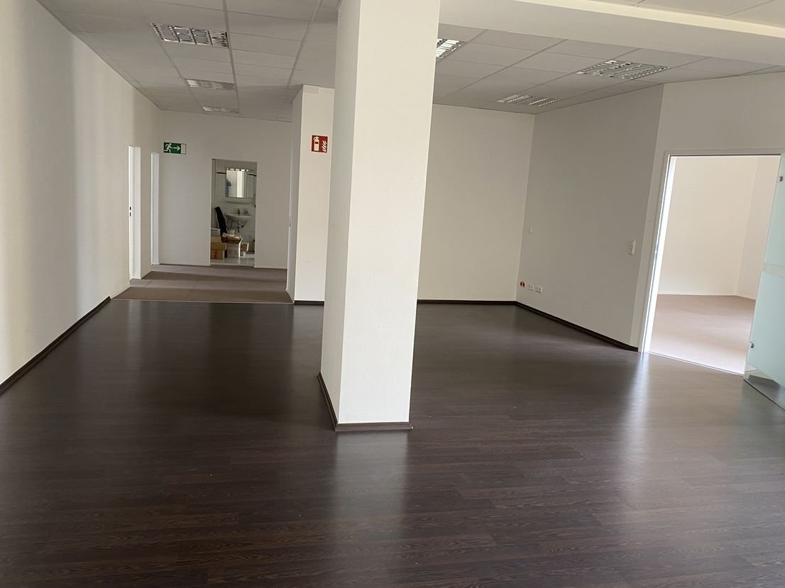 Repräsentativer Altbau direkt am Hauptbahnhof