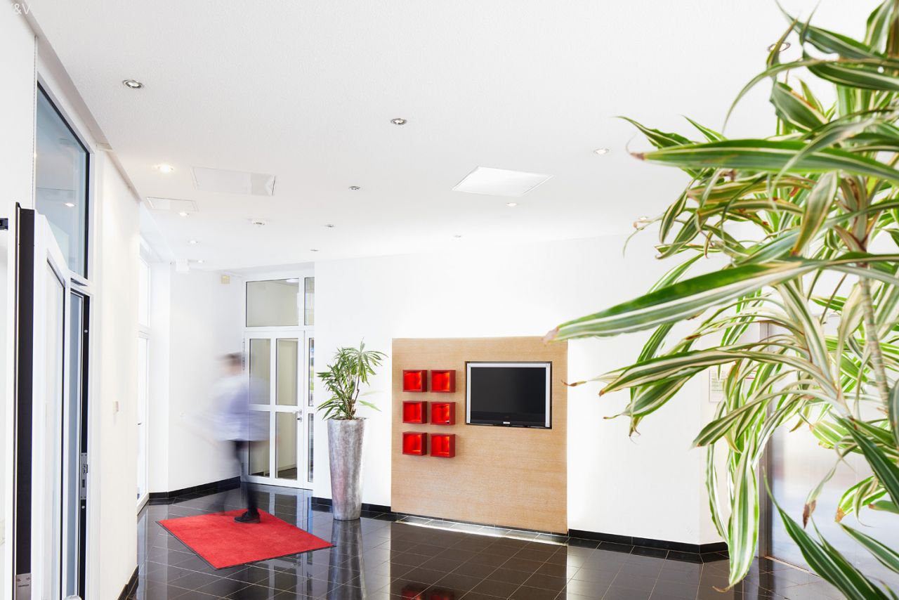 Moderne Büro- und Lagerflächen mit perfekter Verkehrsanbindung