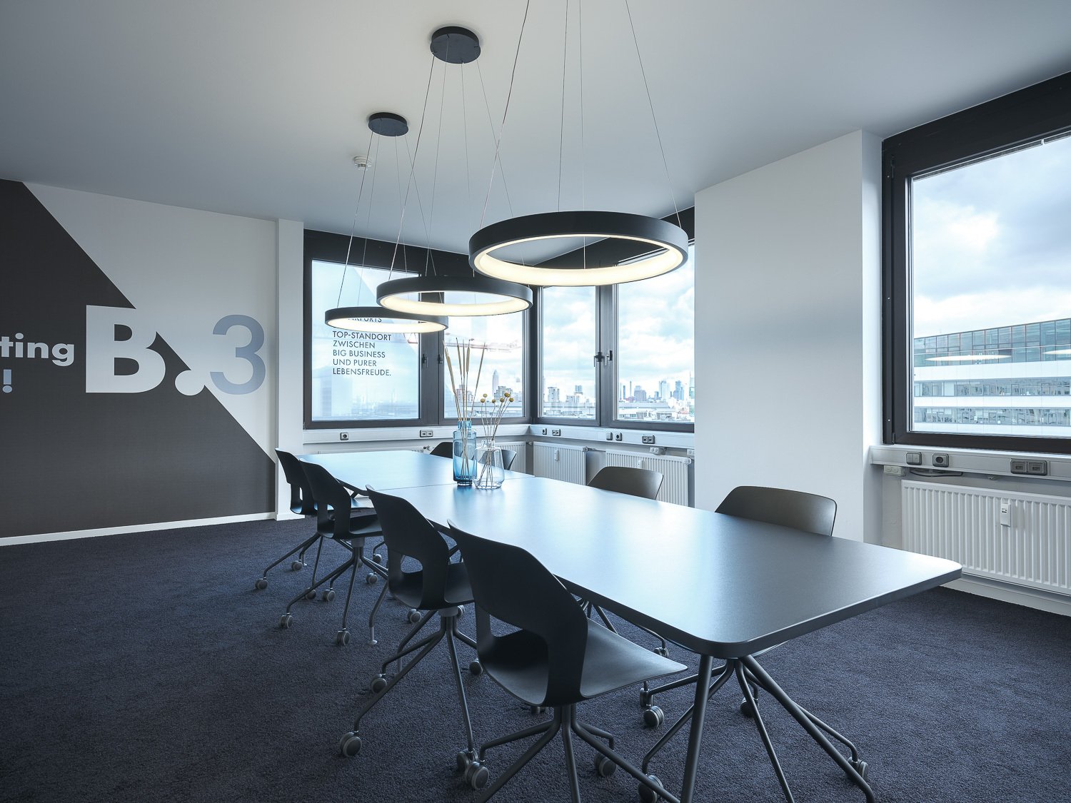 Modernisierter Bürokomplex in Niederrad