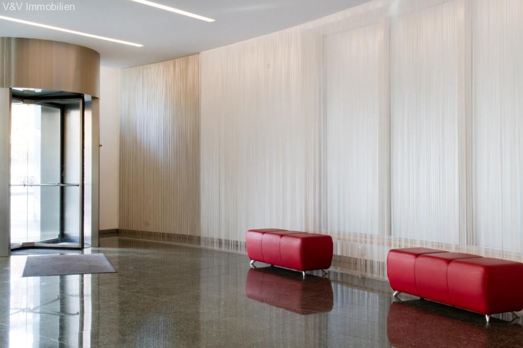 Foyer Foyer