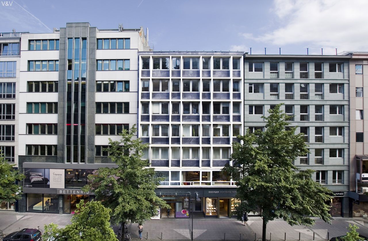 Frankfurt am Main: Zentrale Bürofläche am Kaiserplatz 