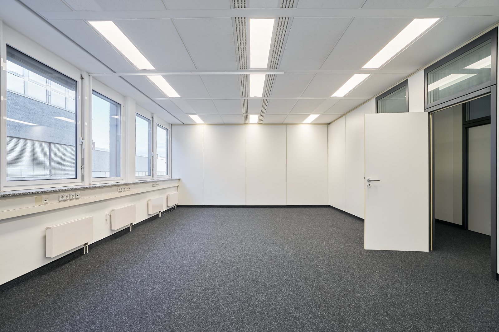 Dreieich: Repräsentative Büroflächen zu attraktiven Konditionen  Dreieich: Repräsentative Büroflächen zu attraktiven Konditionen