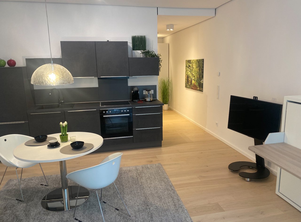 Frankfurt am Main: Stilvoll möbliertes Apartment in bester Citylage im FLARE Frankfurt am Main: Stilvoll möbliertes Apartment in bester Citylage im FLARE