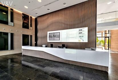 Moderne Büroflächen am Ufer des Mains