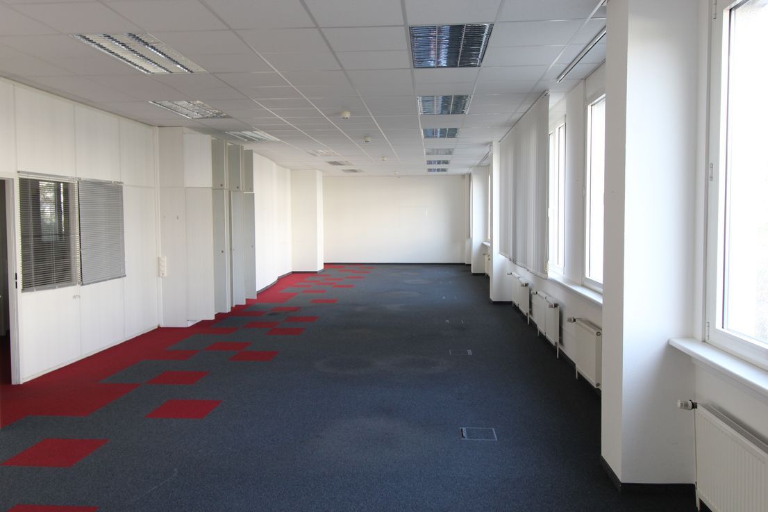 Bürobereich 2.OG 13b Bürobereich 2.OG 13b