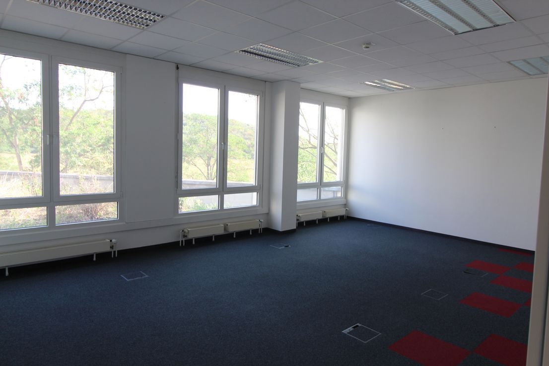 Bürobereich 1.OG 13b Bürobereich 1.OG 13b