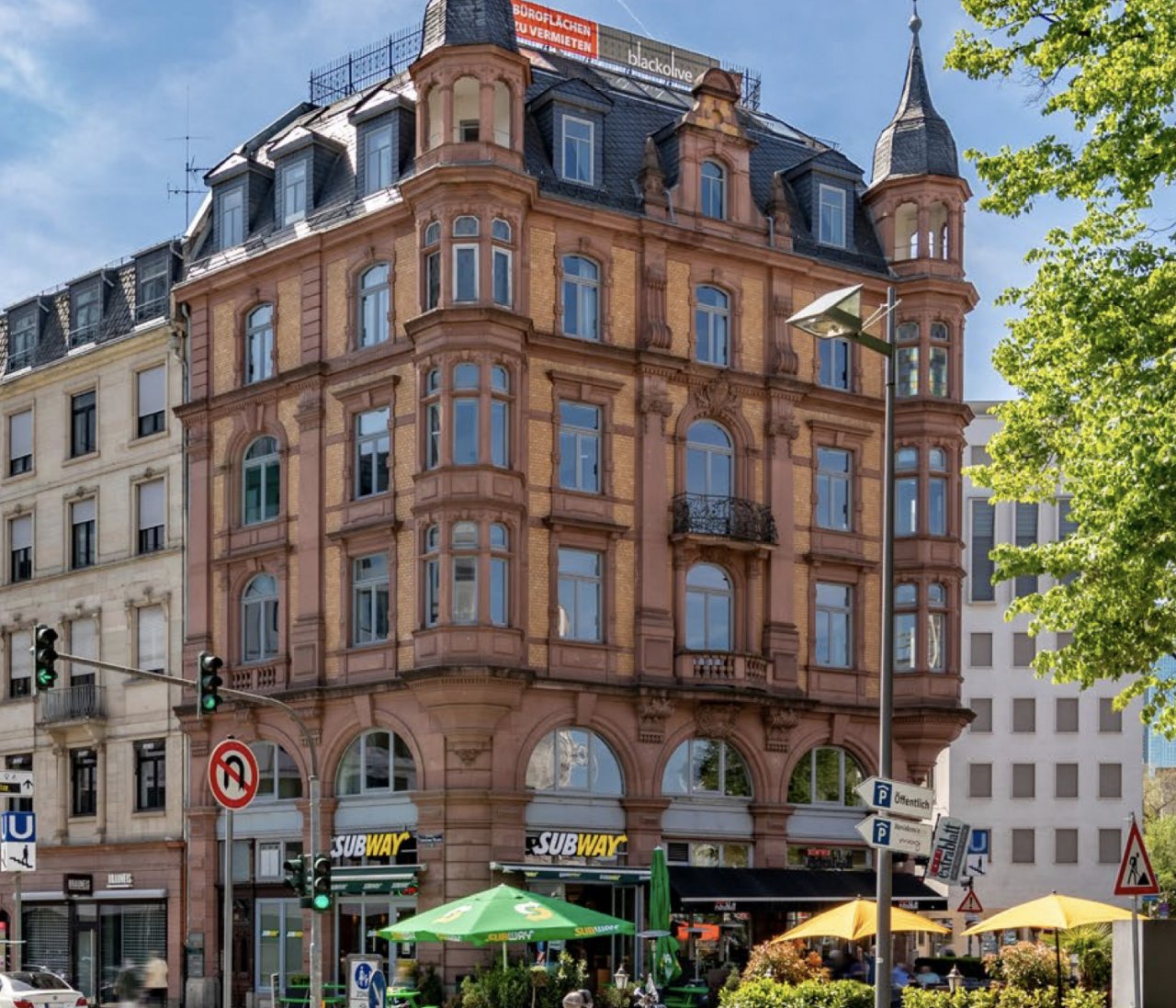 Frankfurt am Main: Repräsentativer Altbau direkt in der Frankfurter City 