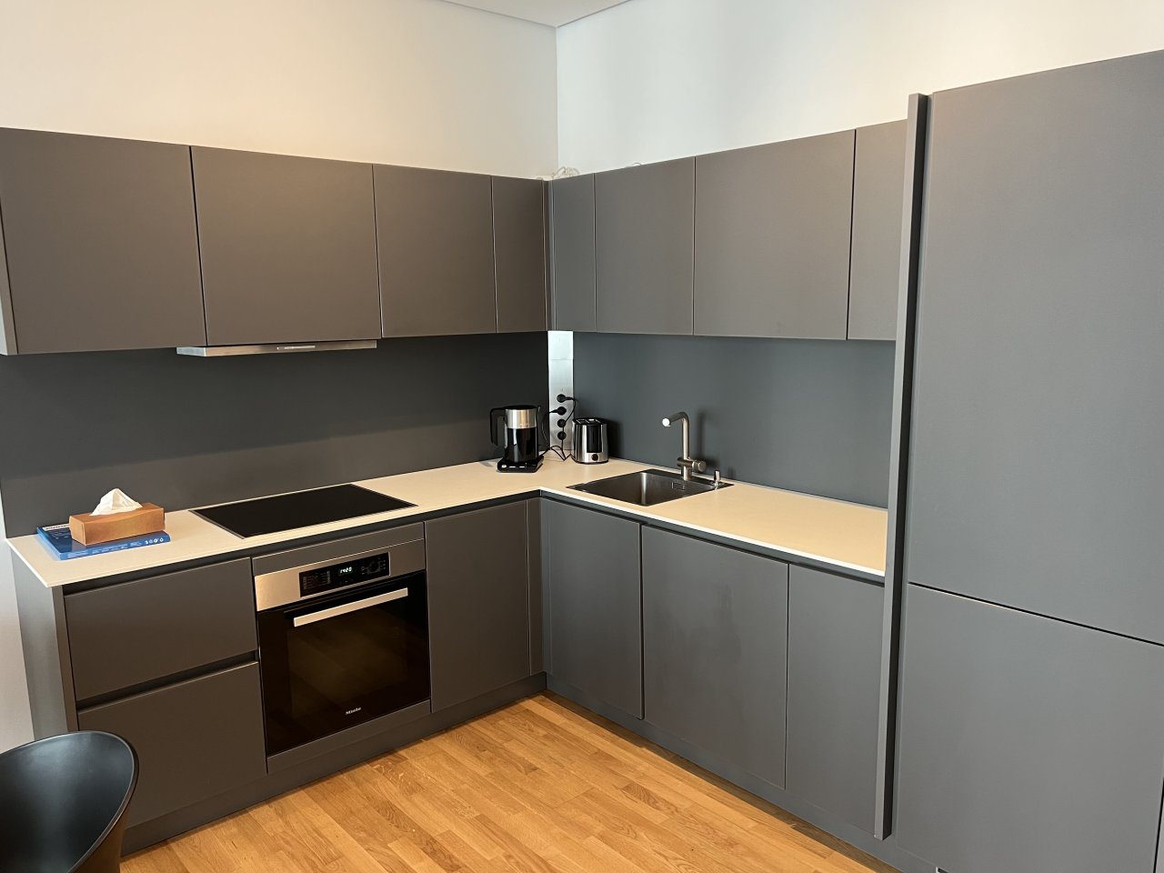 Exklusives, komplett möbliertes Luxusapartment in direkter Citylage