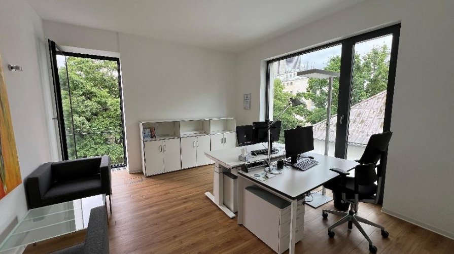 Stilvolles Büro im Frankfurter Westend – 236 m² im 3. OG