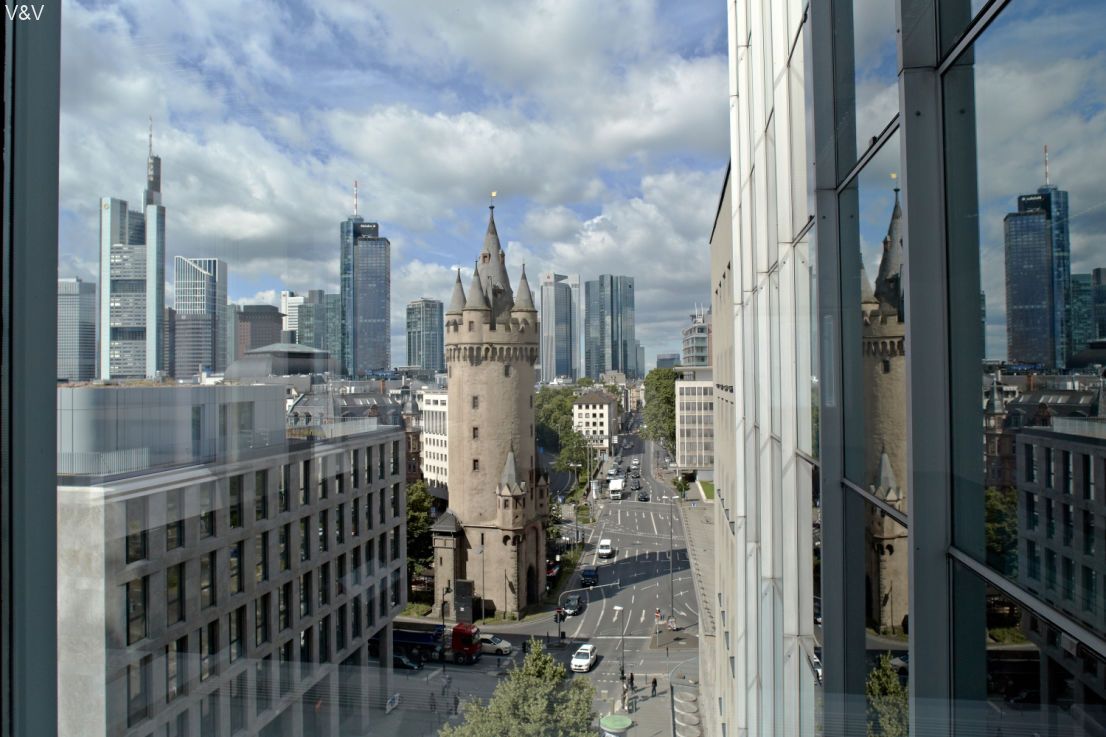 Ihr neuer Firmensitz mit spektakulärem Skylineblick