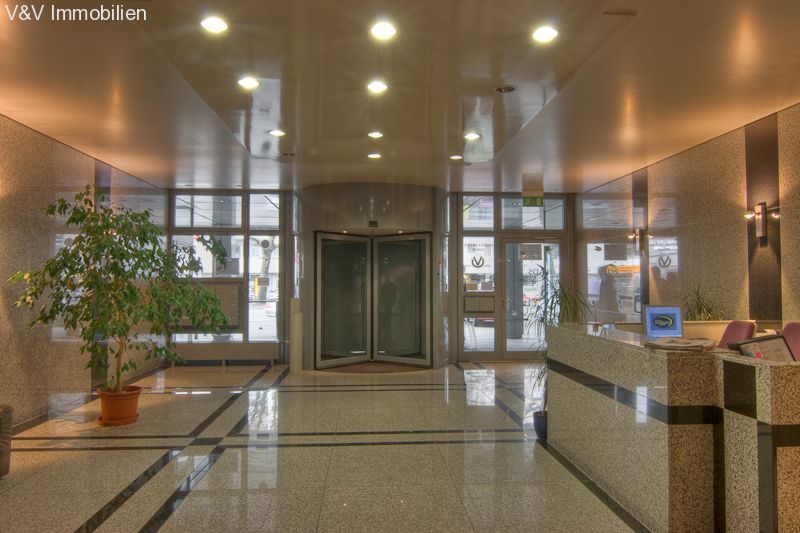 Foyer Foyer