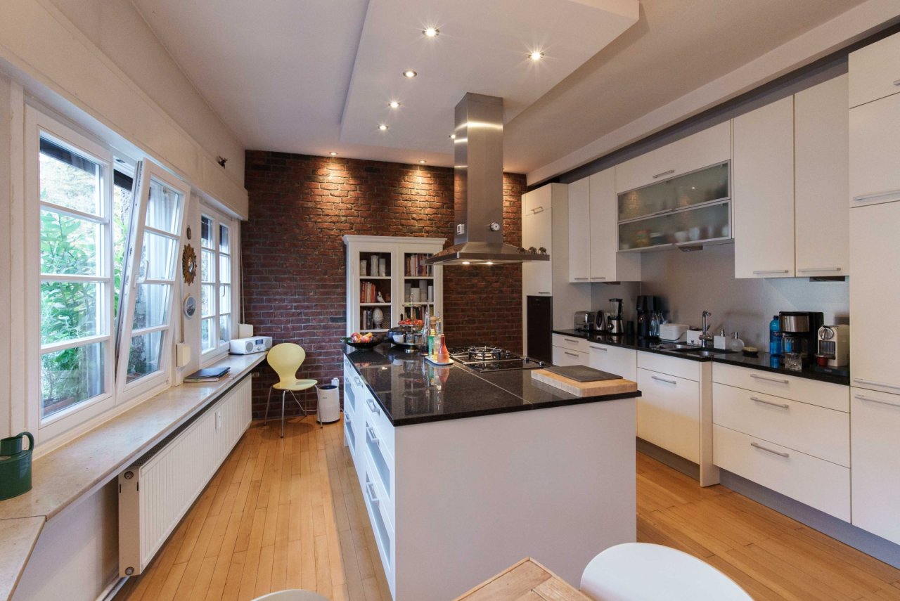 Loft kitchen with charm: brick wall meets modern functionality - cooking at the highest level! Loft kitchen with charm: brick wall meets modern functionality - cooking at the highest level!